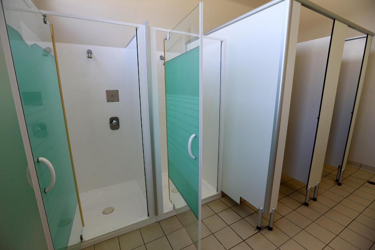 Gold Coast Performance Centre Hostel Εξωτερικό φωτογραφία